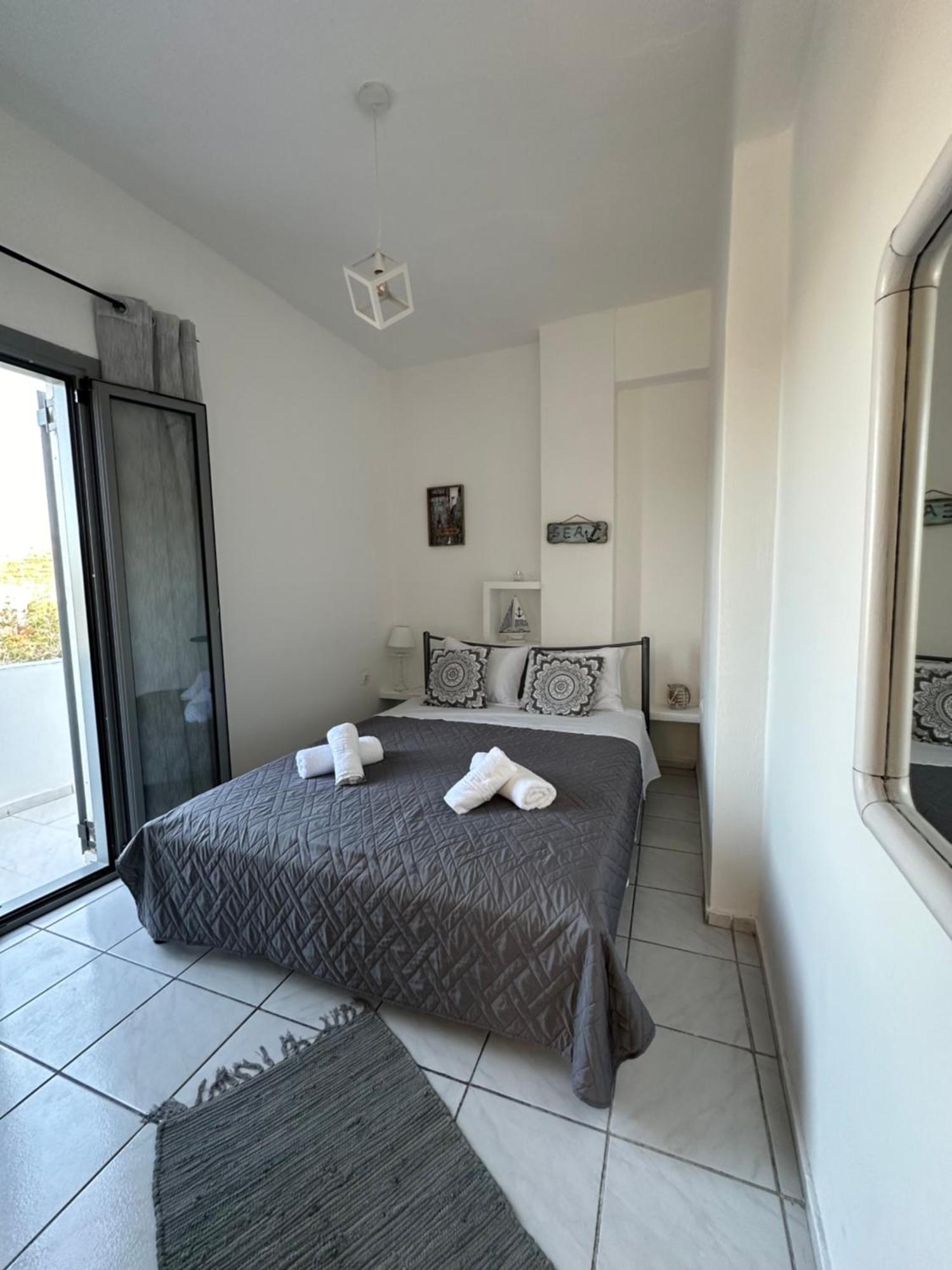 Nicole Rooms Santorini Vothon Exterior photo
